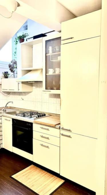 Apartamento Sky-view Flat In Centre Milán